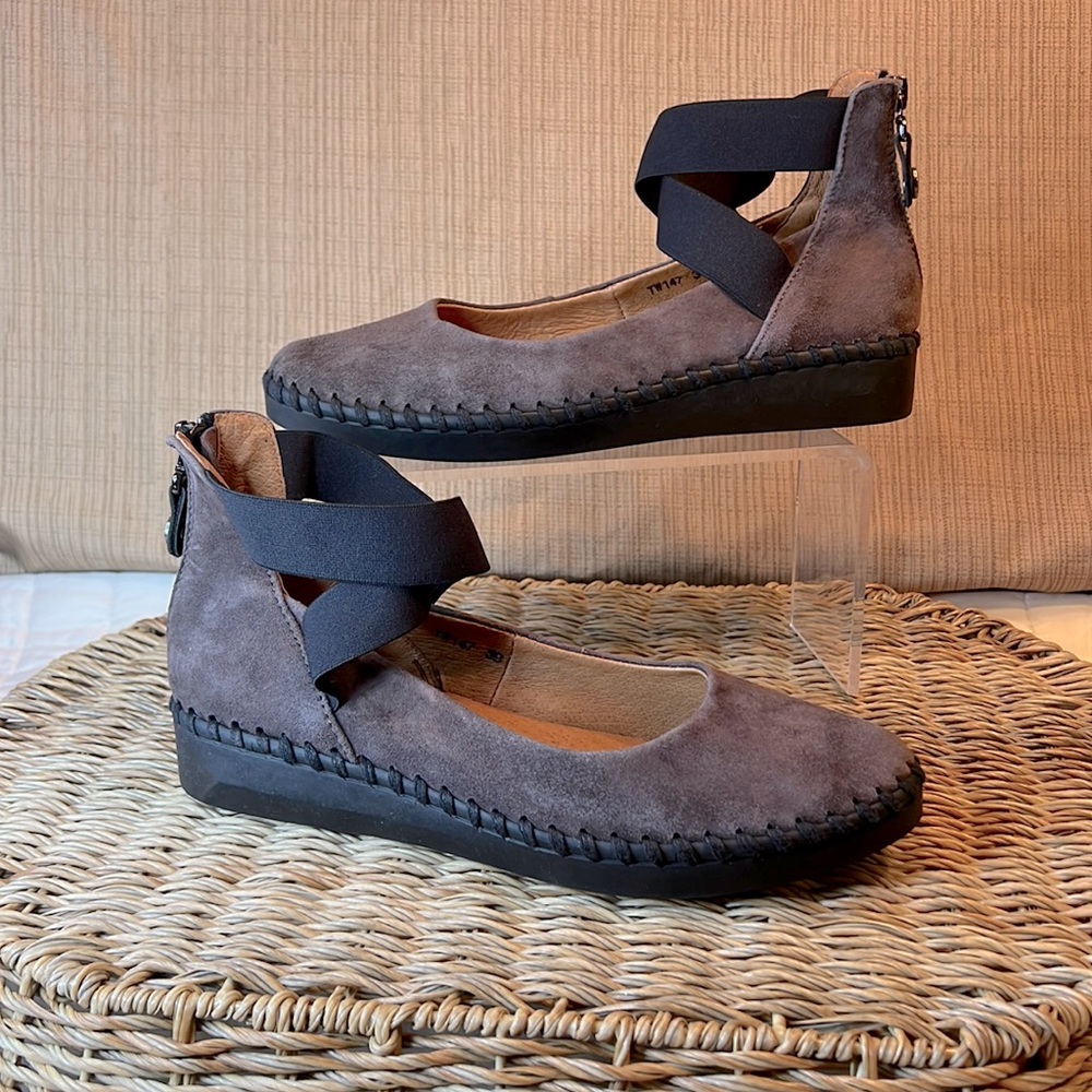 Bernie Mev New York Ballet Flat Women’s size 39